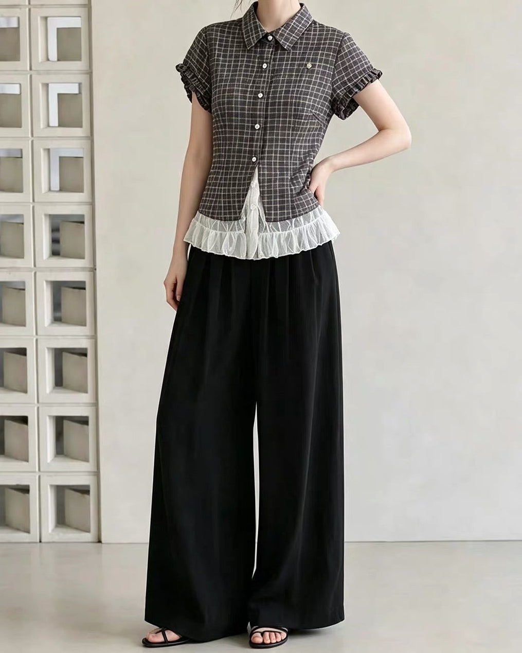 Plaid Lace Hem Short Sleeve Shirt