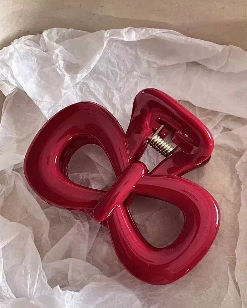 Retro Girl Hair Clip
