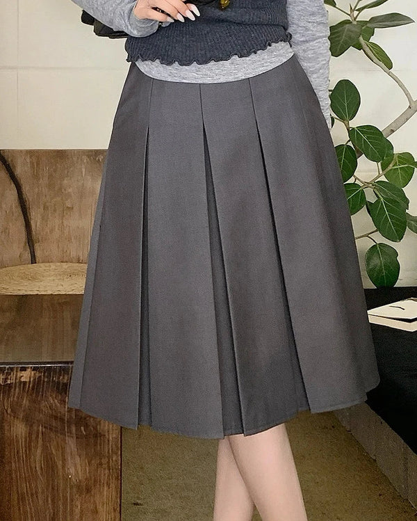 Classic Pleated Skirt