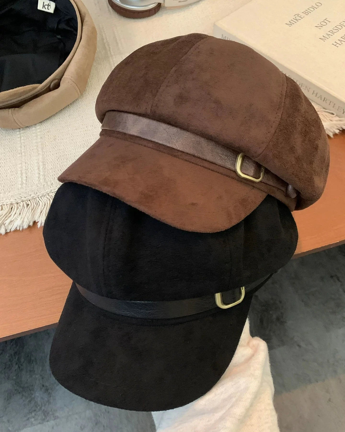 Vintage Suede Buckle Casquette【3colors】